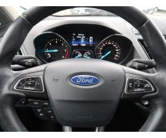 Ford Kuga 2.0 TDCi 110kW - 24