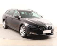 ŠKODA SUPERB COMBI 2.0TDI 140 LAURIN&K 4X4 DSG 7ST