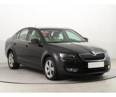 ŠKODA SUPERB COMBI 2.0TDI 140 LAURIN&K 4X4 DSG 7ST