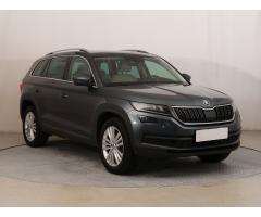 ŠKODA SUPERB COMBI 2.0TDI 140 LAURIN&K 4X4 DSG 7ST