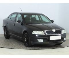 ŠKODA SUPERB COMBI 2.0TDI 140 LAURIN&K 4X4 DSG 7ST