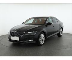 Škoda Superb 2.0 TDI 140kW - 3