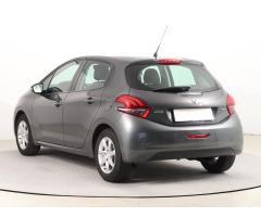 Peugeot 208 1.2 PureTech 60kW - 5