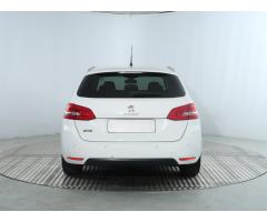 Peugeot 308 1.2 PureTech 96kW - 6