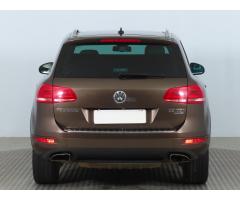 Volkswagen Touareg 3.0 TDI 180kW - 6