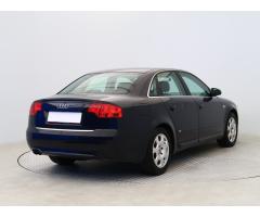 Audi A4 2.0 TDI 103kW - 7