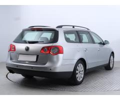 Volkswagen Passat 1.8 TSI 118kW - 7