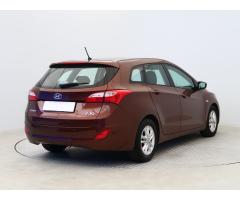 Hyundai i30 1.6 MPI 88kW - 7