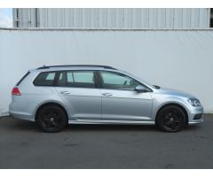 Volkswagen Golf 2.0 TDI 110kW - 8