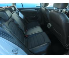 Volkswagen Golf 2.0 TDI 110kW - 13