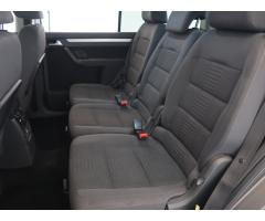 Volkswagen Touran 2.0 TDI 125kW - 15