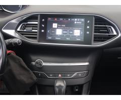 Peugeot 308 1.2 PureTech 96kW - 18