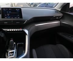 Peugeot 3008 1.2 PureTech 96kW - 11