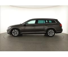 Volkswagen Passat 2.0 TDI 110kW - 4