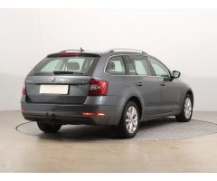 Škoda Octavia 1.6 TDI 85kW - 7