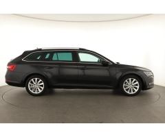 Škoda Superb 1.6 TDI 88kW - 8