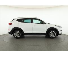 Hyundai Tucson 1.7 CRDi 85kW - 8