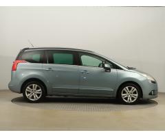 Peugeot 5008 1.6 HDi 82kW - 8