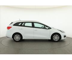 Kia Cee`d 1.6 CRDi 100kW - 8