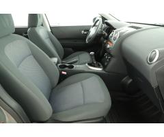 Nissan Qashqai 1.6 84kW - 10