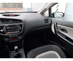 Kia Cee`d 1.6 GDI 99kW - 11