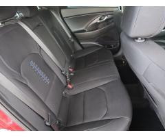 Hyundai i30 1.4 T-GDI 103kW - 13