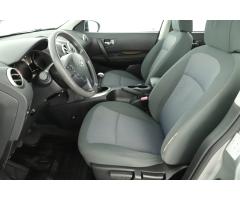 Nissan Qashqai 1.6 84kW - 13