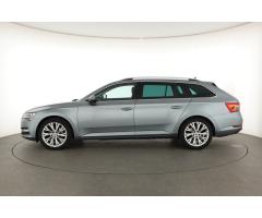 ŠKODA SUPERB COMBI 2.0TDI 140 LAURIN&K 4X4 DSG 7ST