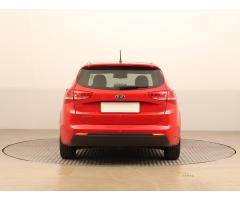 Kia Cee`d 1.6 GDI 99kW - 6