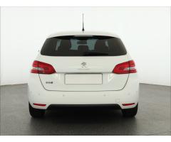 Peugeot 308 1.5 BlueHDi 96kW - 6