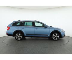 Škoda Octavia 2.0 TDI 135kW - 8