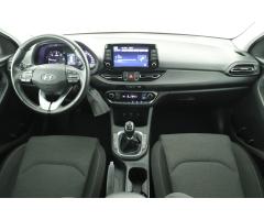 Hyundai i30 1.6 CRDi 85kW - 9