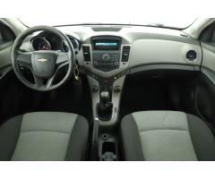 Chevrolet Cruze 1.6 i 16V 83kW - 9