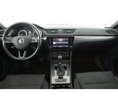 Škoda Superb 2.0 TDI 140kW - 9