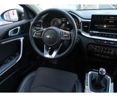 Kia Cee`d 1.5 T-GDI 118kW - 9