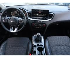 Kia Cee`d 1.5 T-GDI 118kW - 10