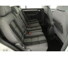 Volkswagen Touran 2.0 TDI 103kW - 11