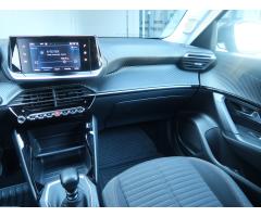 Peugeot 2008 1.2 PureTech 96kW - 11