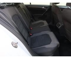 Nissan Qashqai 1.6 dCi 96kW - 13