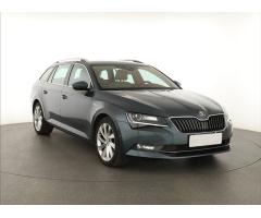 ŠKODA SUPERB COMBI 2.0TDI 140 LAURIN&K 4X4 DSG 7ST