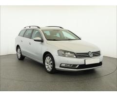 Volkswagen Passat 2.0 TDI 103kW - 1