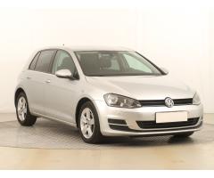 Volkswagen Golf 2.0 TDI 110kW - 1