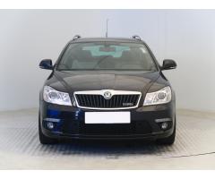 ŠKODA SUPERB COMBI 2.0TDI 140 LAURIN&K 4X4 DSG 7ST