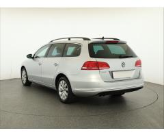 Volkswagen Passat 2.0 TDI 103kW - 5