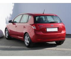 Kia Cee`d 1.6 CRDi 85kW - 5