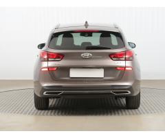 Hyundai i30 1.0 T-GDI 88kW - 6