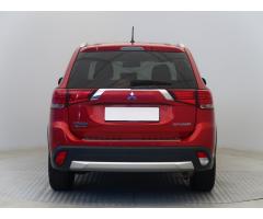 Mitsubishi Outlander 2.0 110kW - 6