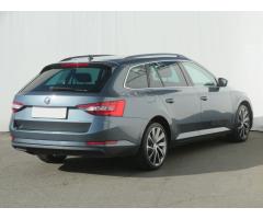 Škoda Superb 2.0 TDI 110kW - 7