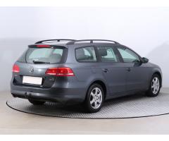 Volkswagen Passat 1.6 TDI 77kW - 7