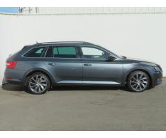 Škoda Superb 2.0 TDI 110kW - 8